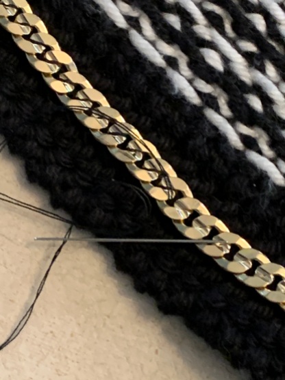 dressmakers chain detail